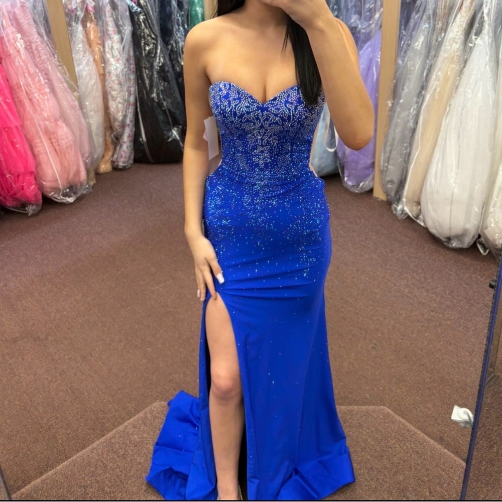 Elegant Strapless Blue Evening Dress